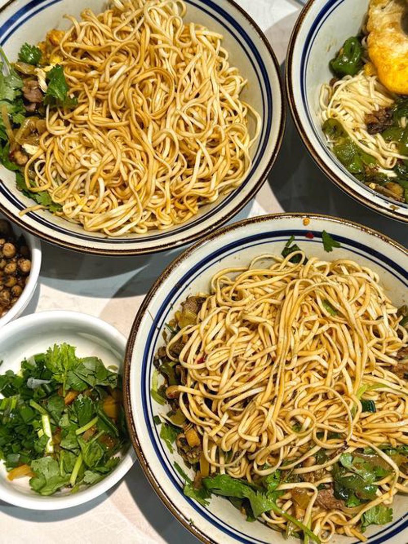 品味长沙城市味道：粉面馆的魅力所在